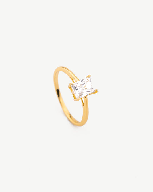 Emerald Cut Diamond Ring