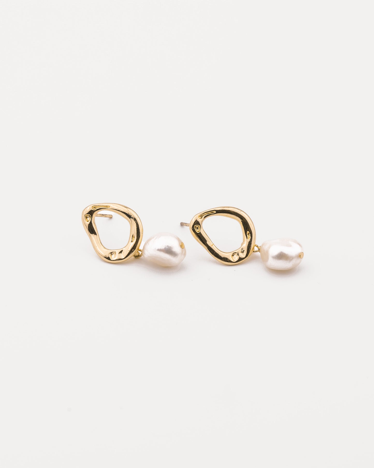 Sculptural Pearl Earrings