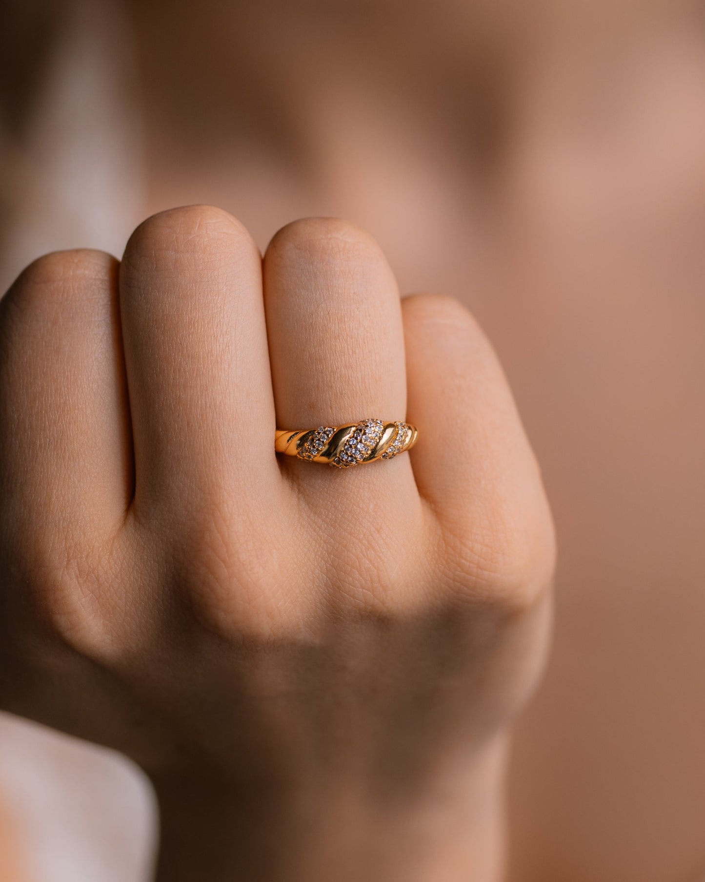 Twist Diamond Ring