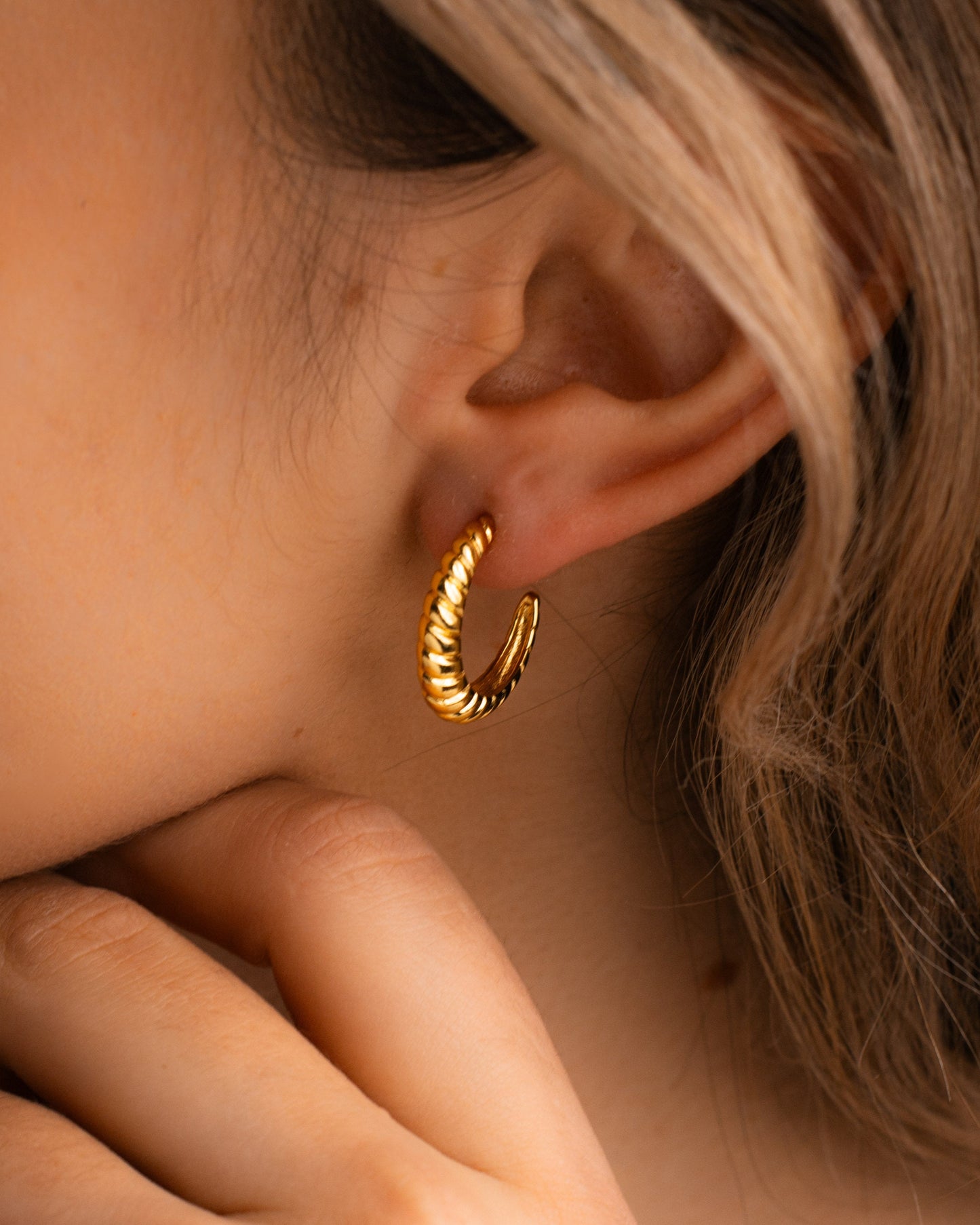 Open Twist Hoops