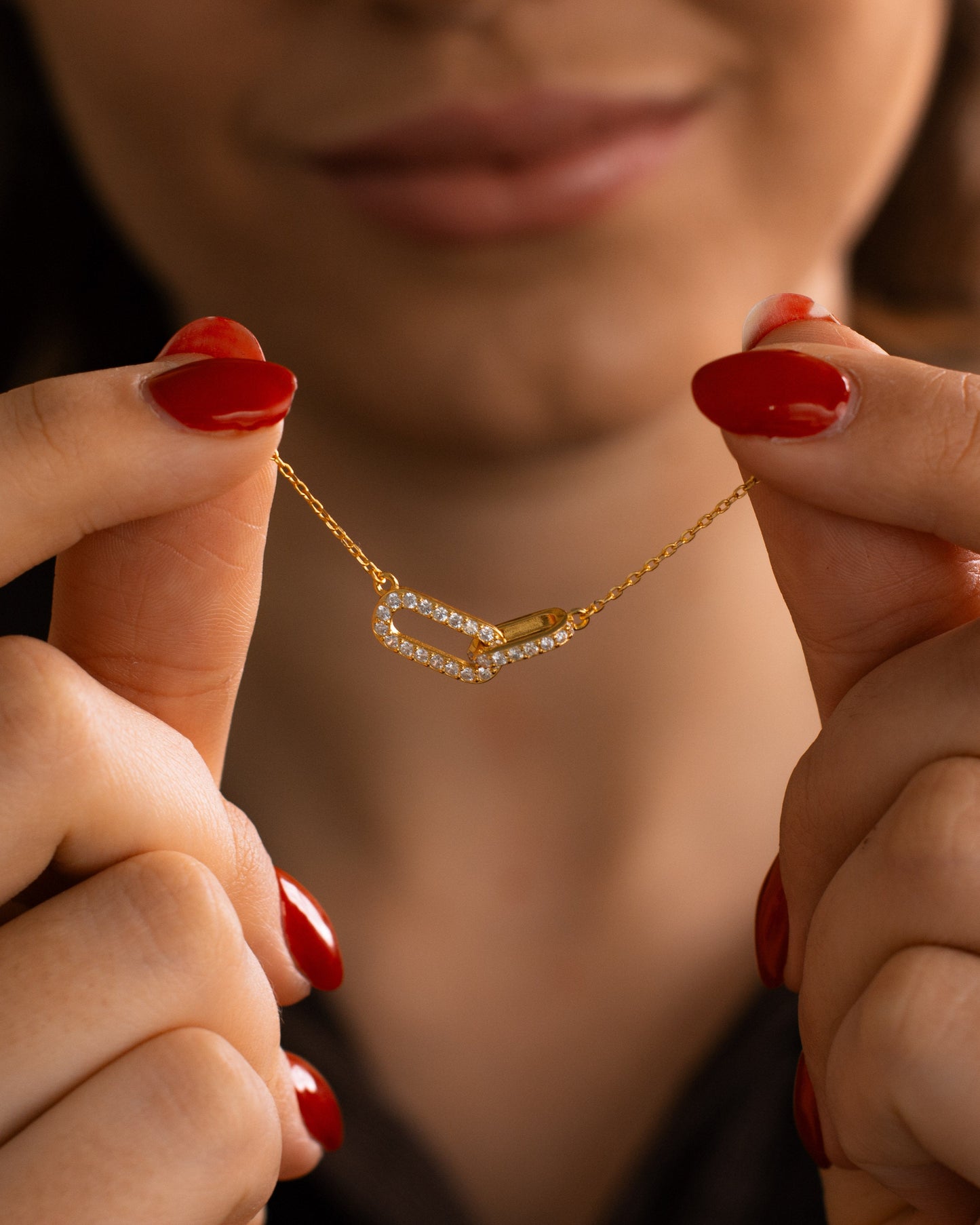 Linked Diamond Pendant Necklace